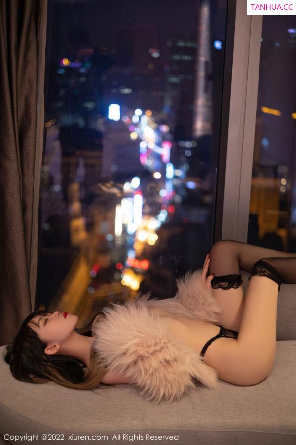 小奶瓶呜呜  [XiuRen]高清写真图 2022.01.10 No.4441 奶瓶第34张图片